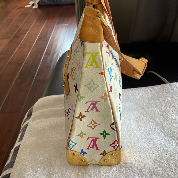 Louis Vuitton Boulogne - Picture 10 of 17